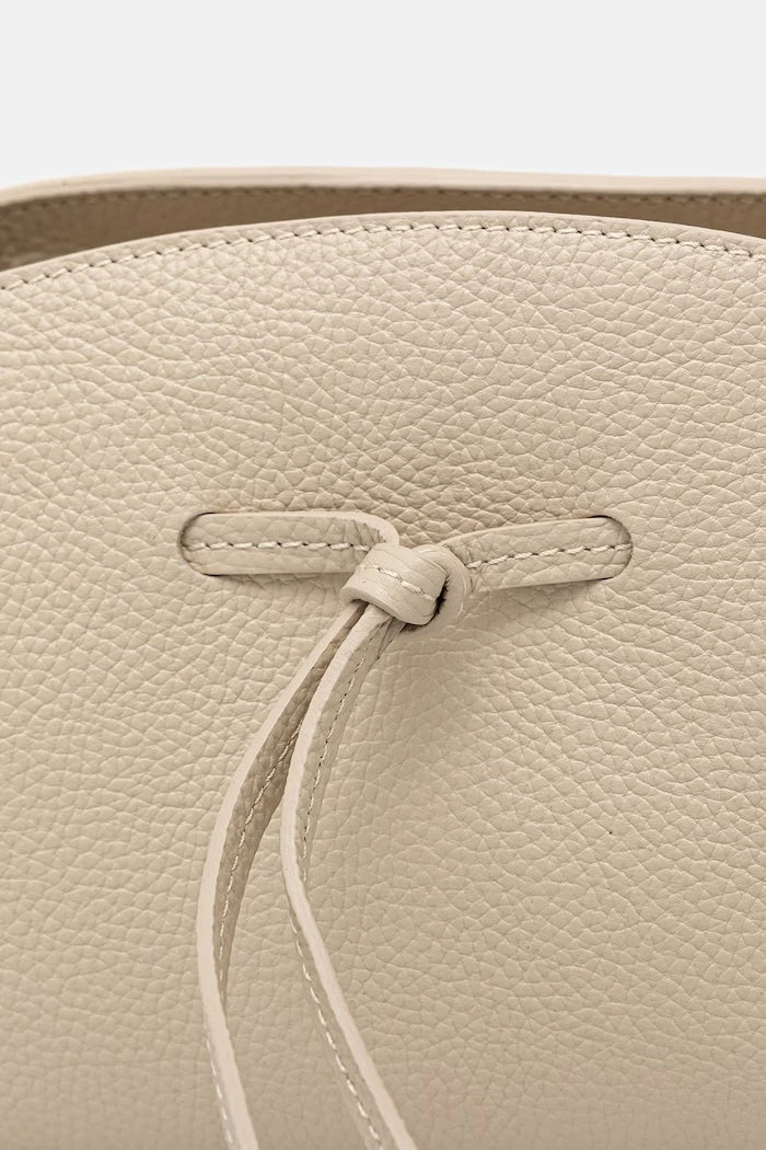 Answear.LAB Kadın deri crossbody çanta