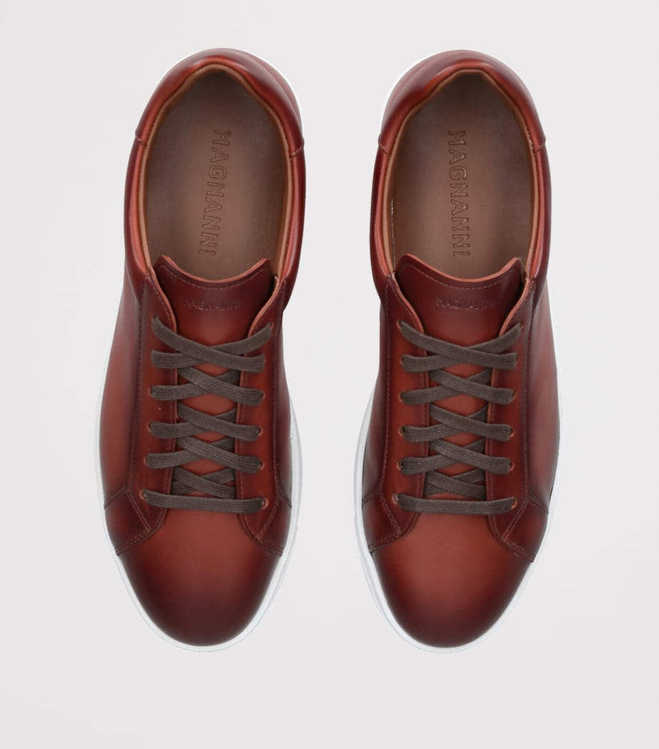 Magnanni Leather Low-Top Sneakers