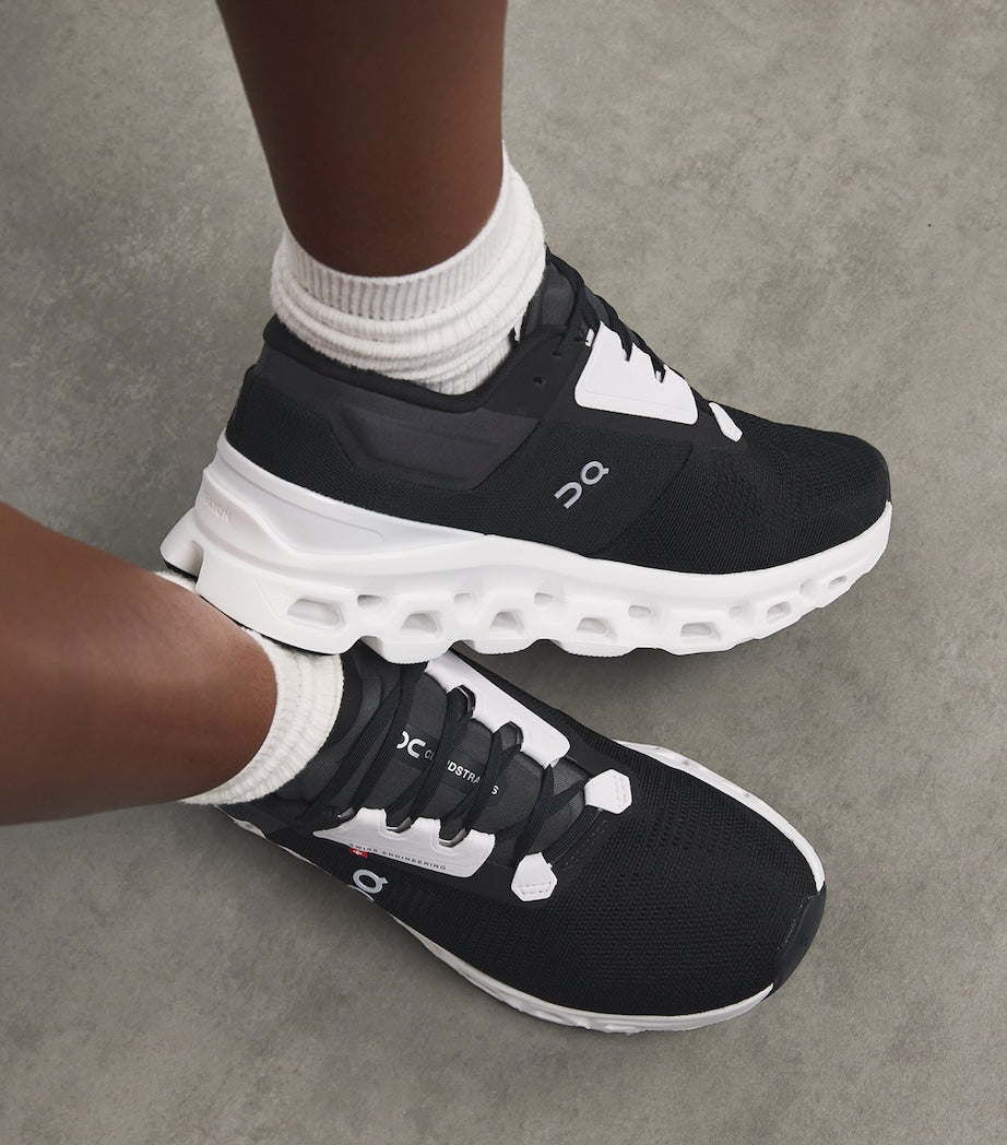 Black Cloudstratus 3 Trainers