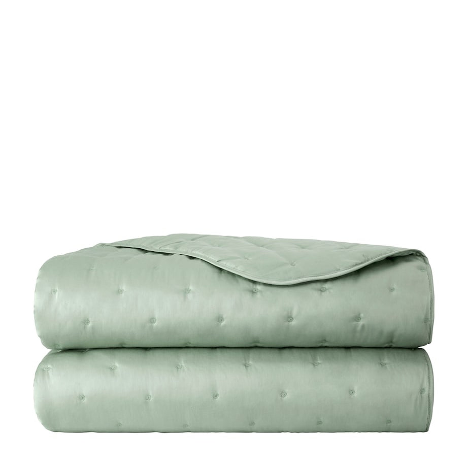 Triomphe Double Bed Cover (250cm x 250cm)