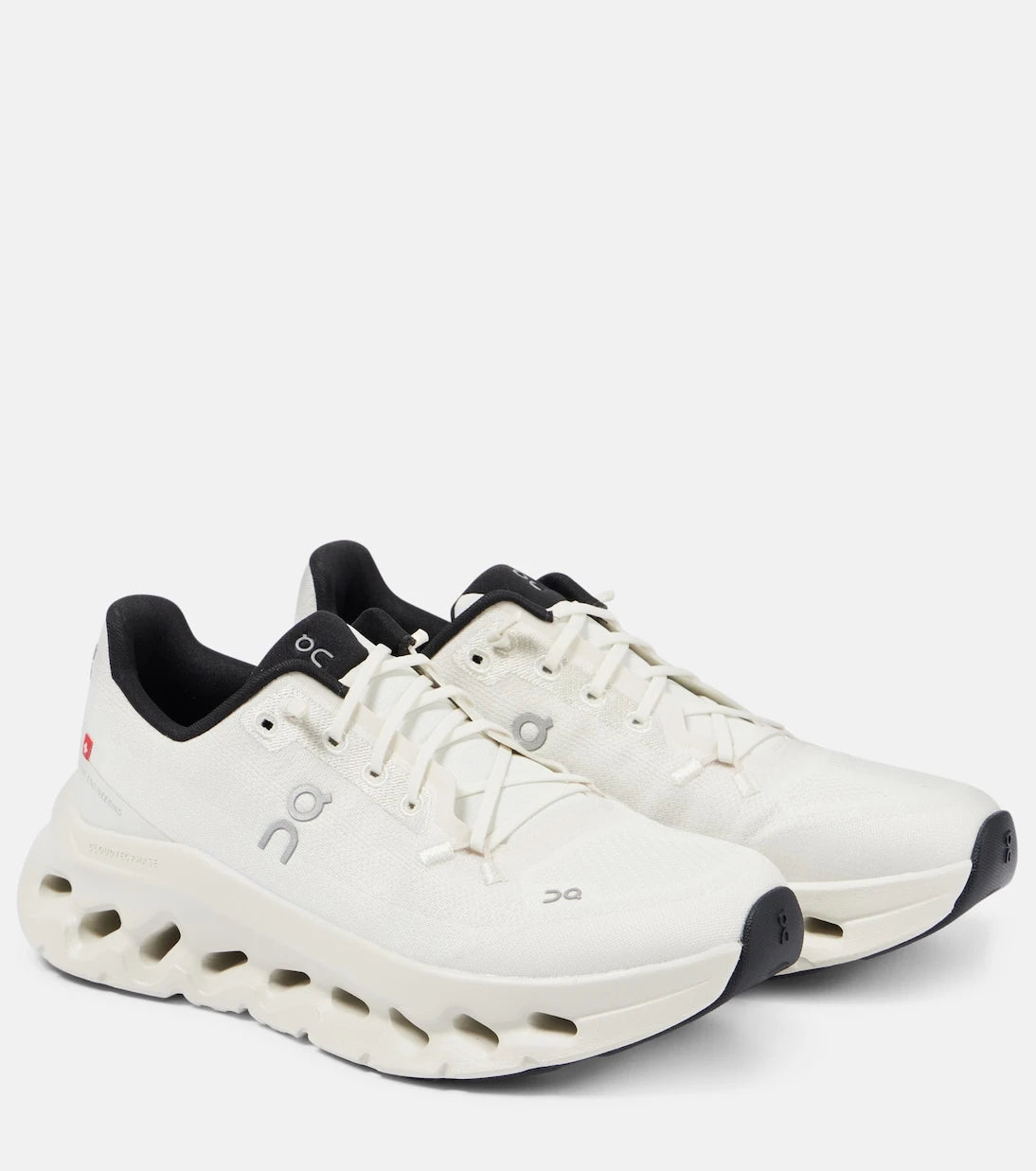 On - Cloudtilt running shoes