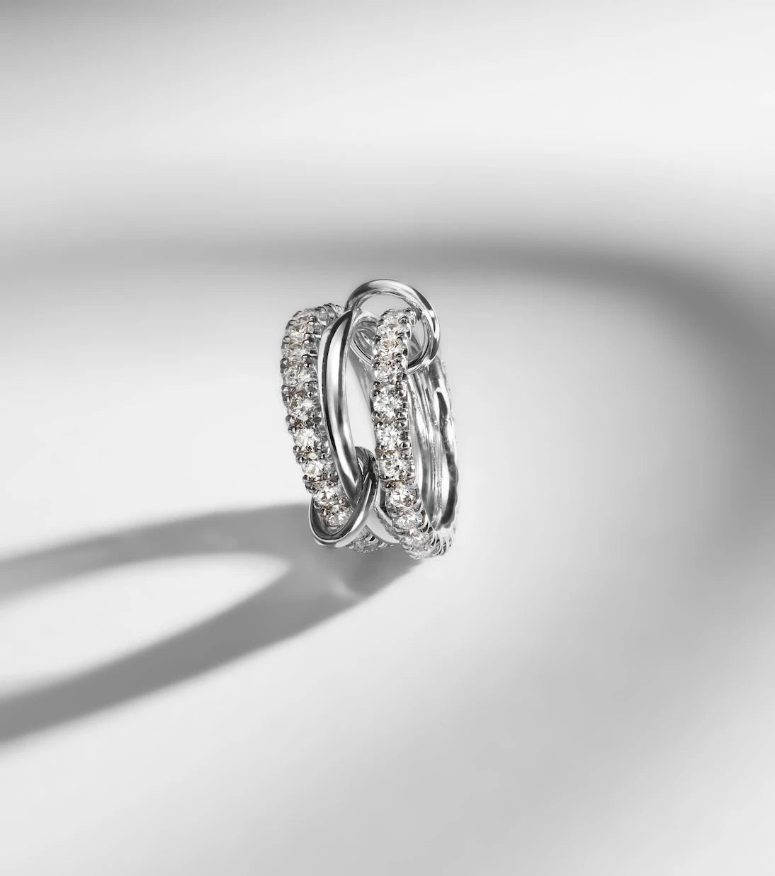 Spinelli Kilcollin - Juno 18kt white gold ring with diamonds