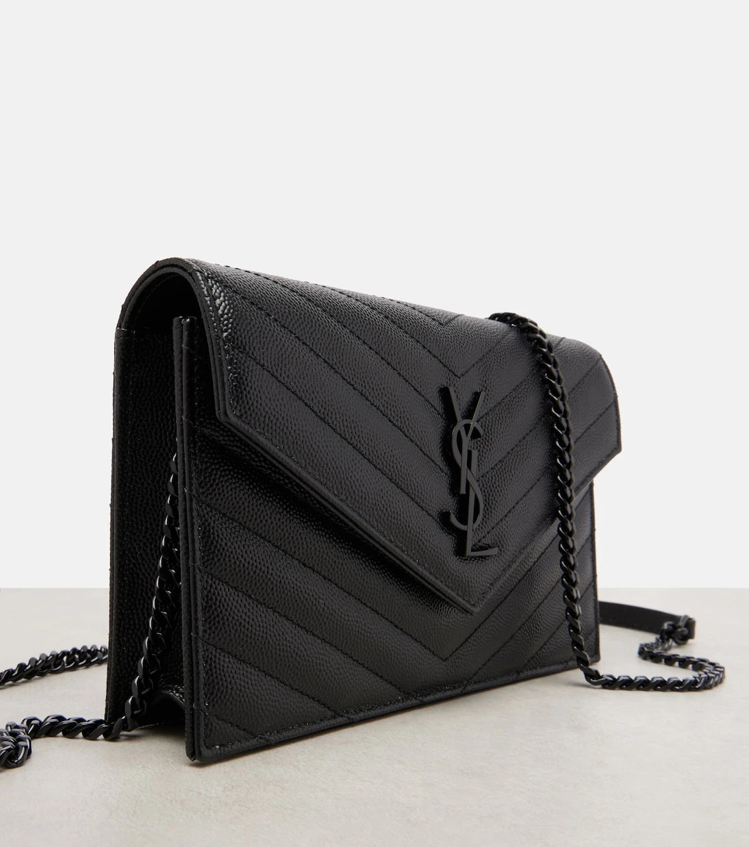 Saint Laurent - Cassandre Envelope Small leather wallet on chain