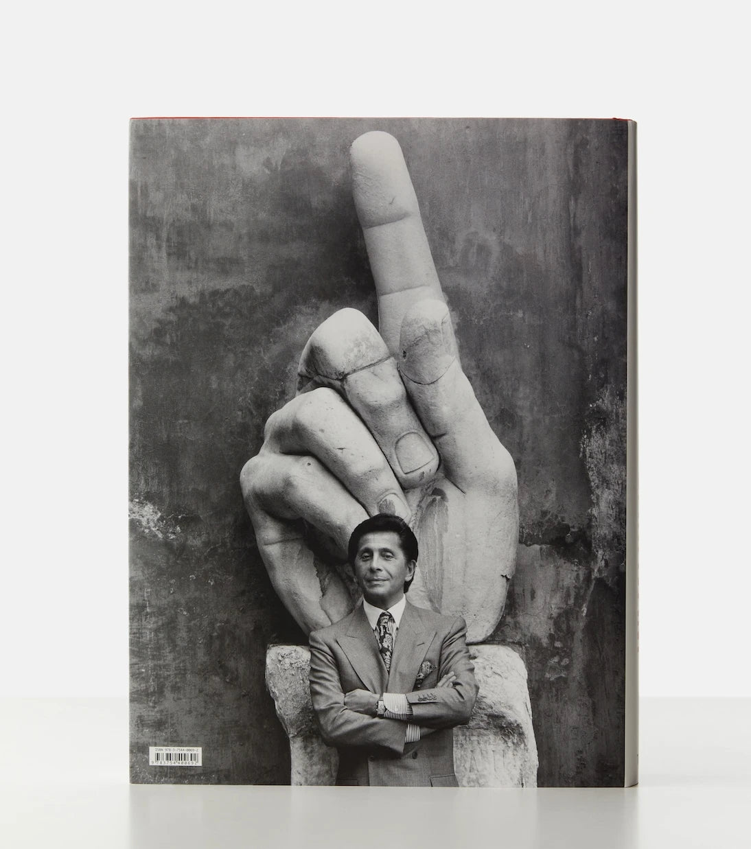 Taschen - Valentino. A Grand Italian Epic book