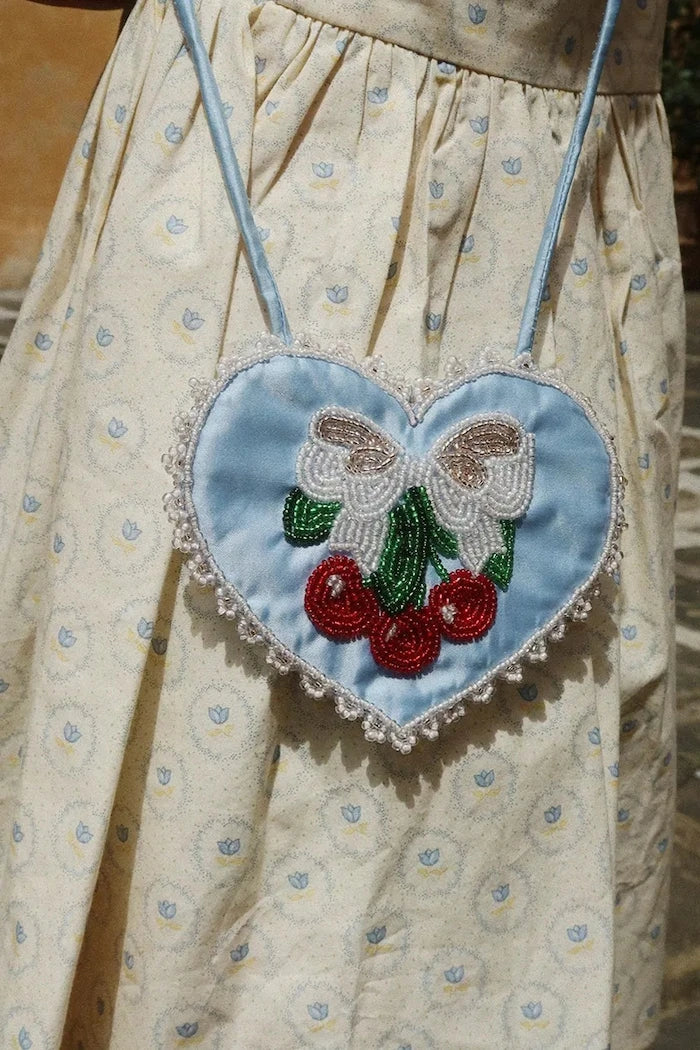 Konges Sløjd чанта crossbody за деца BEADED HEART MINI PURSE