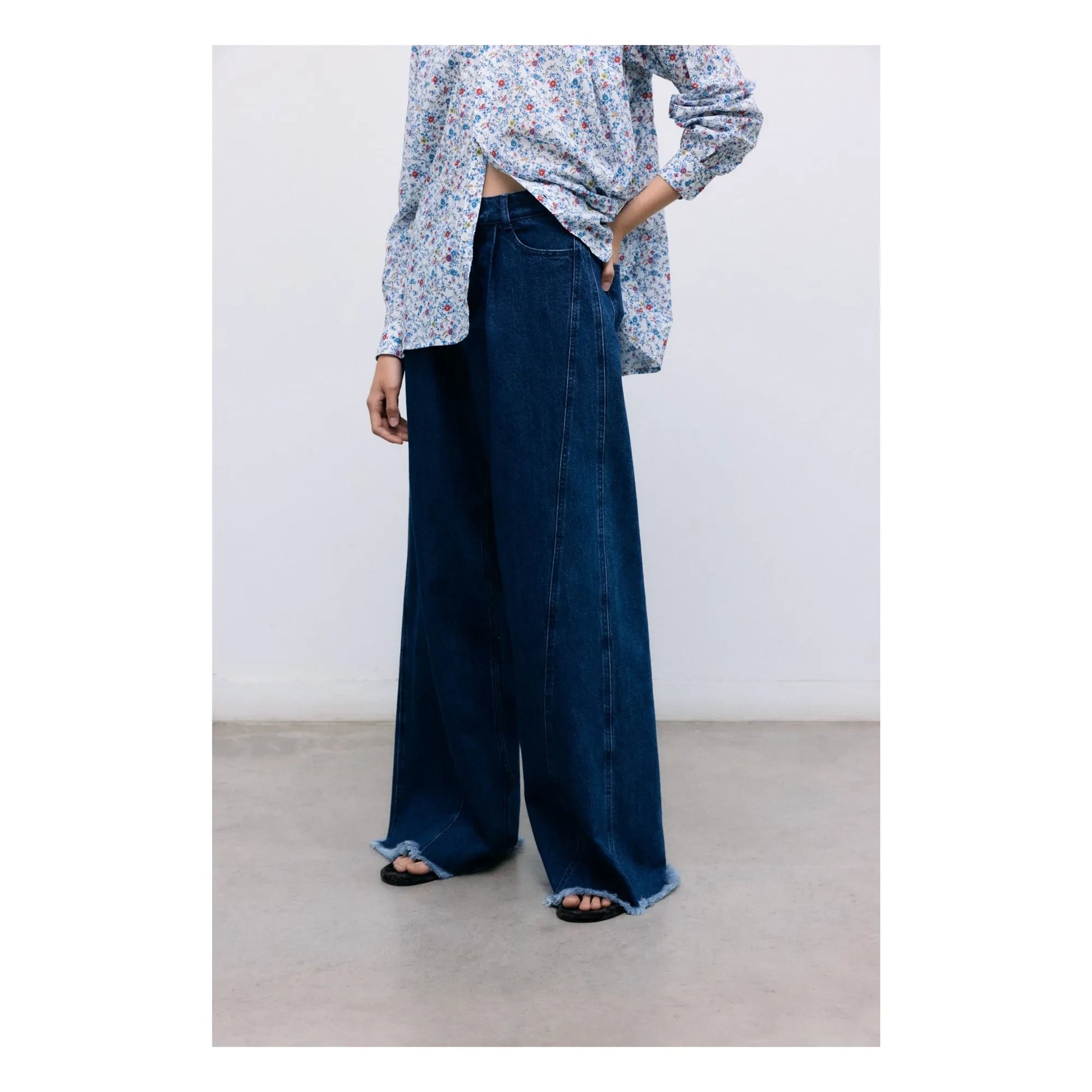 the new society - Cloe Cotton blouse | Blue