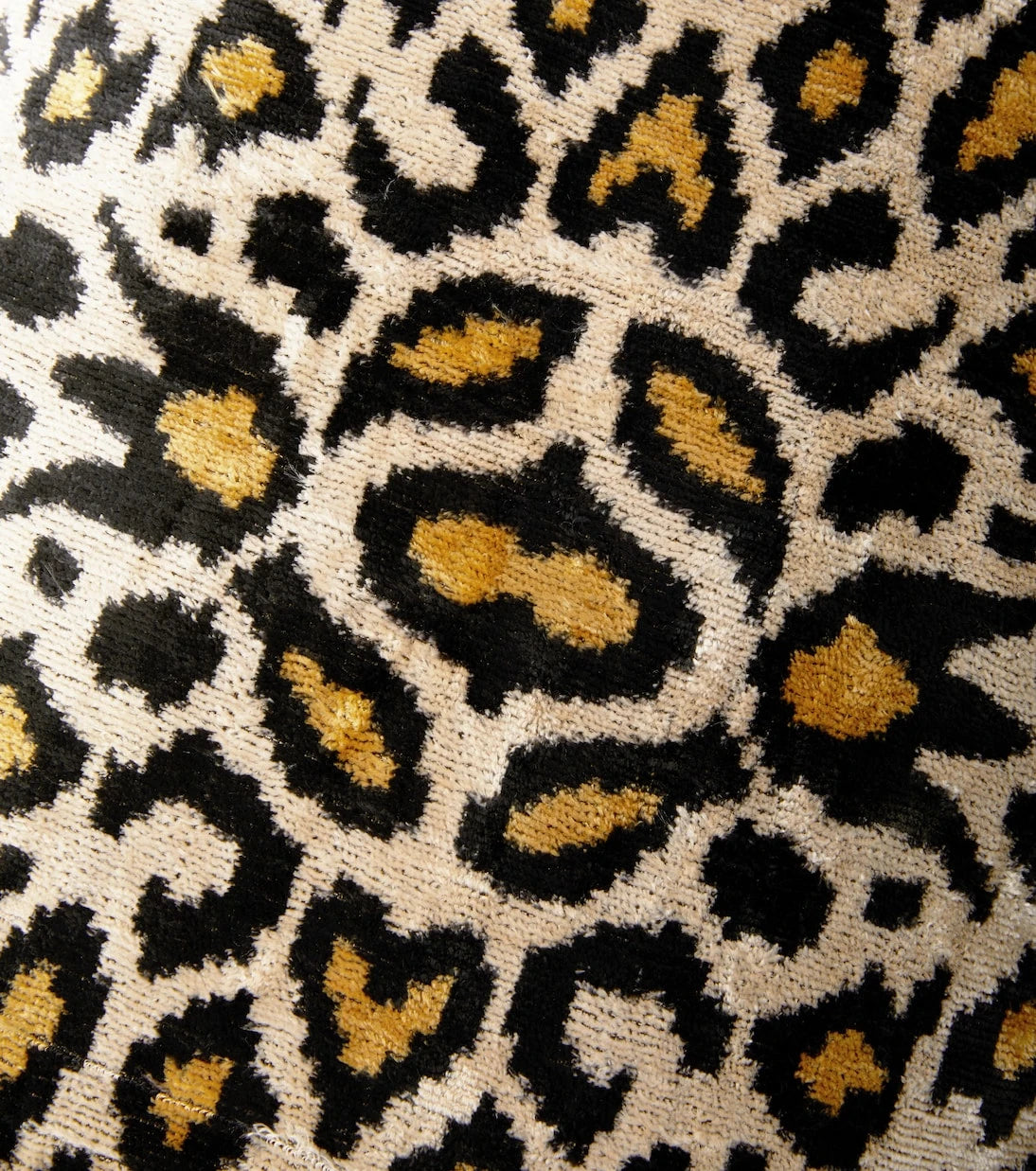 Les-Ottomans - Silk and cotton velvet cushion