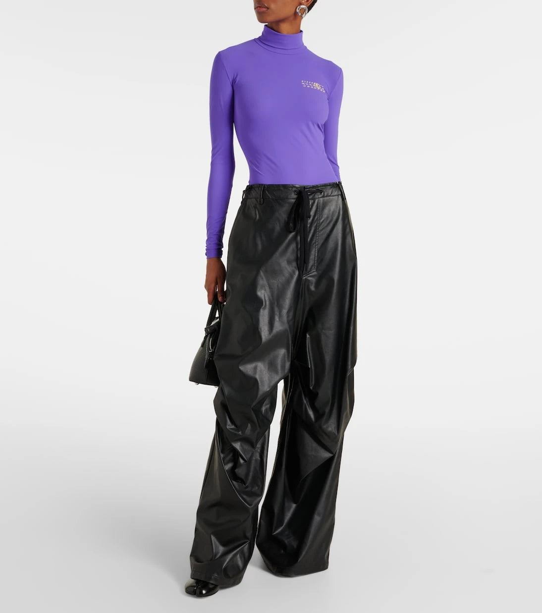 MM6 Maison Margiela - لباس بودي سوت من الجيرسي بشعار الماركة