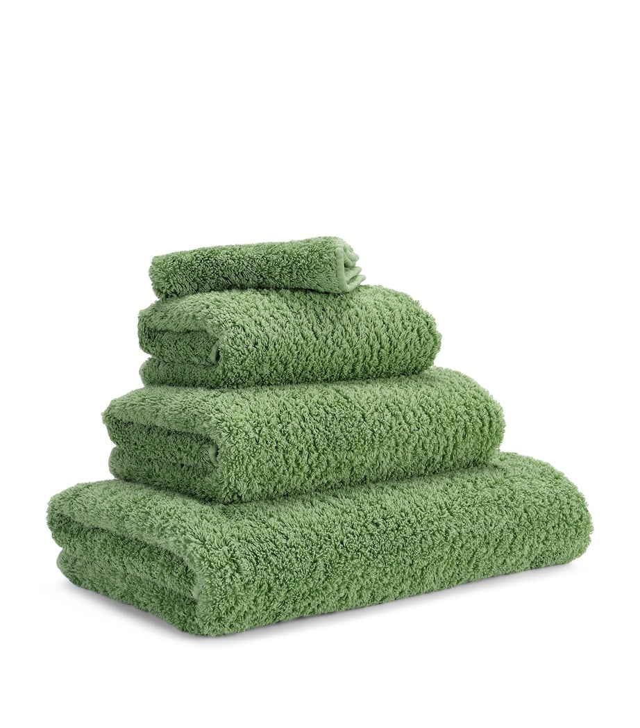 Abyss & Habidecor Super Pile Bath Towel (70cm x 140cm)