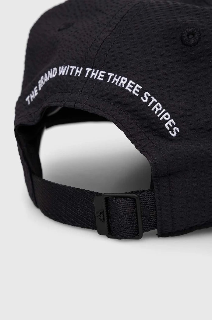 Шапка с козирка adidas
