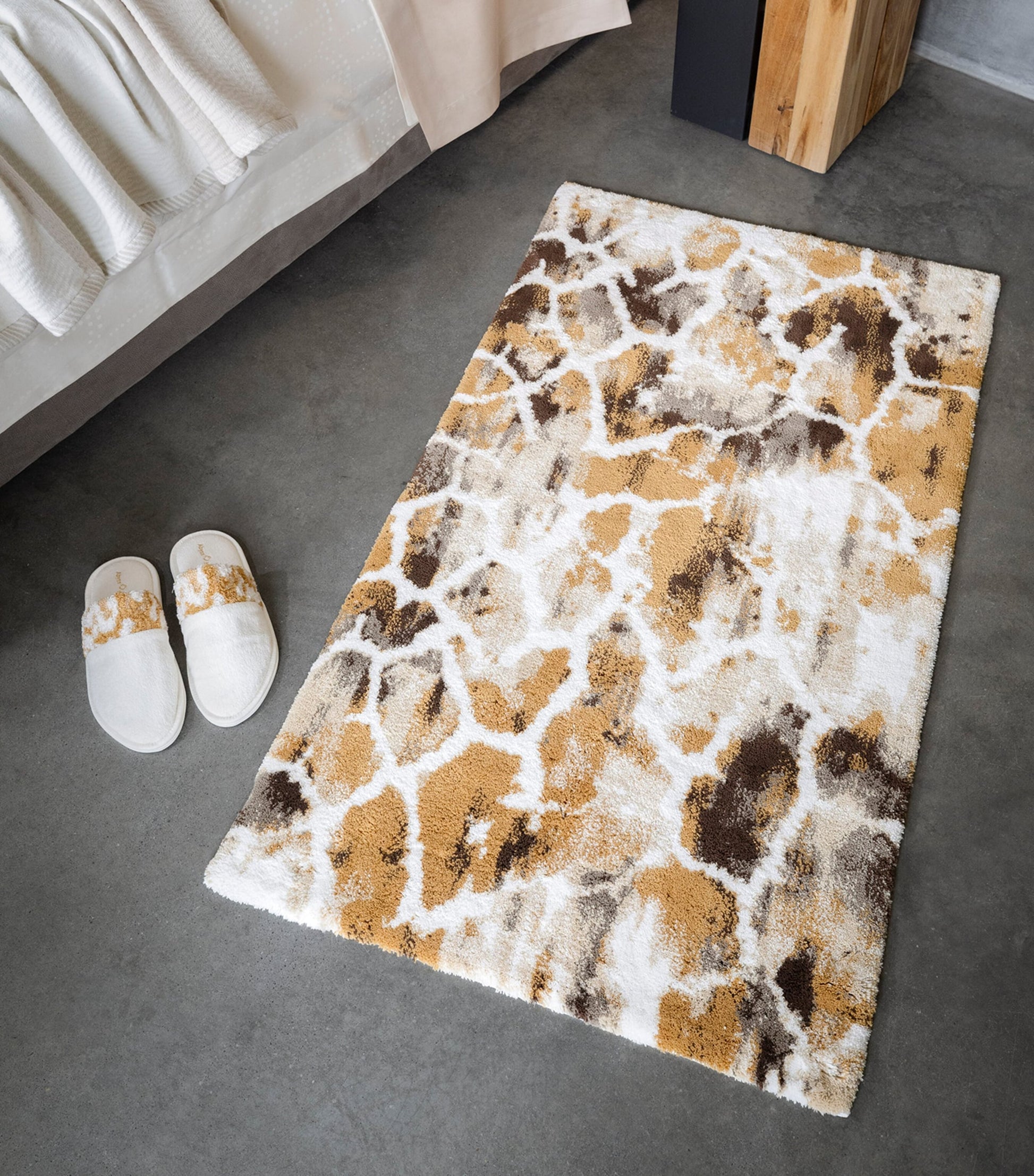 Abyss & Habidecor Egyptian Cotton Gigi Bath Mat (70cm x 120cm)