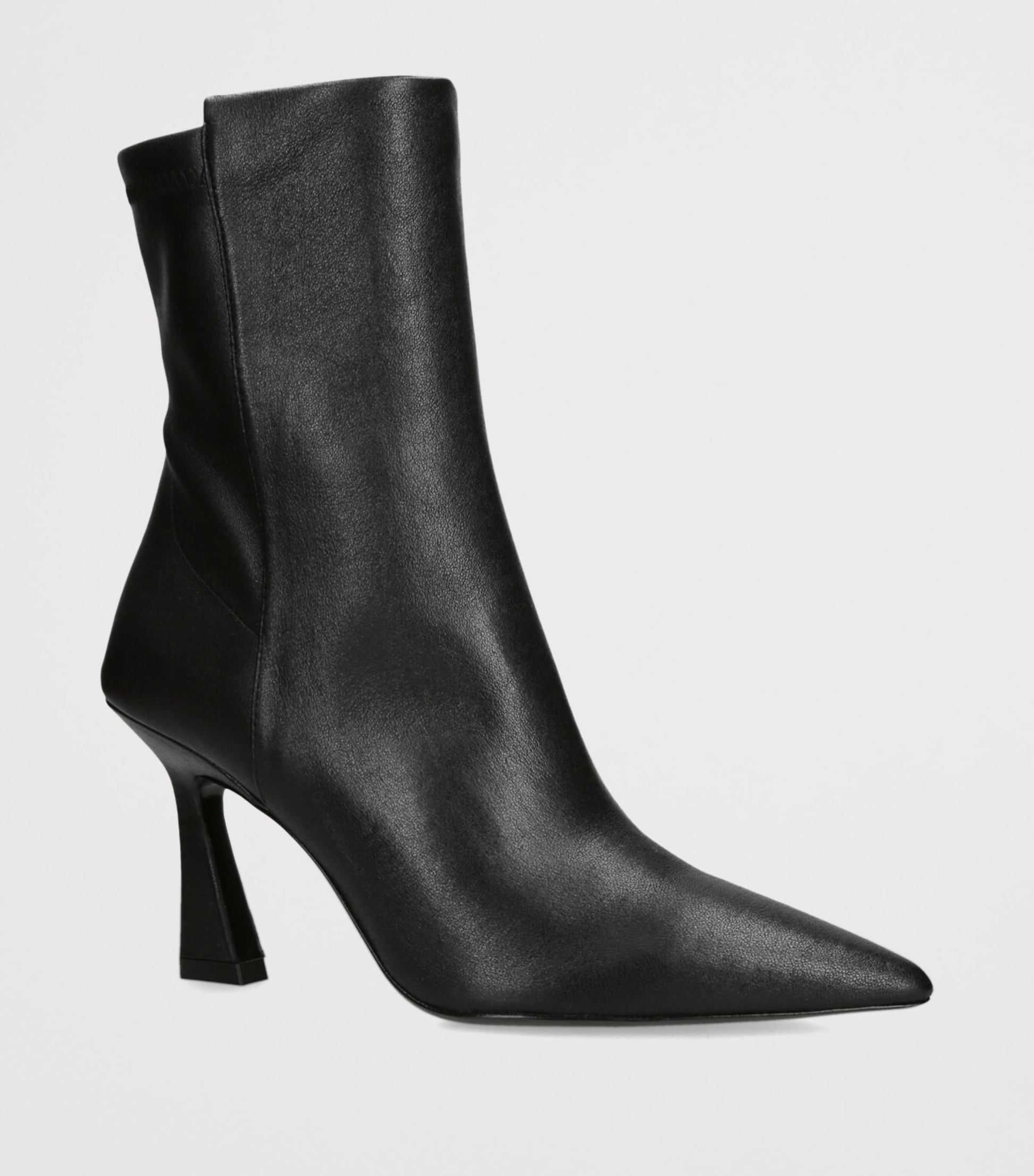 Stuart Weitzman Black Leather Vinnie Ankle Boots 85