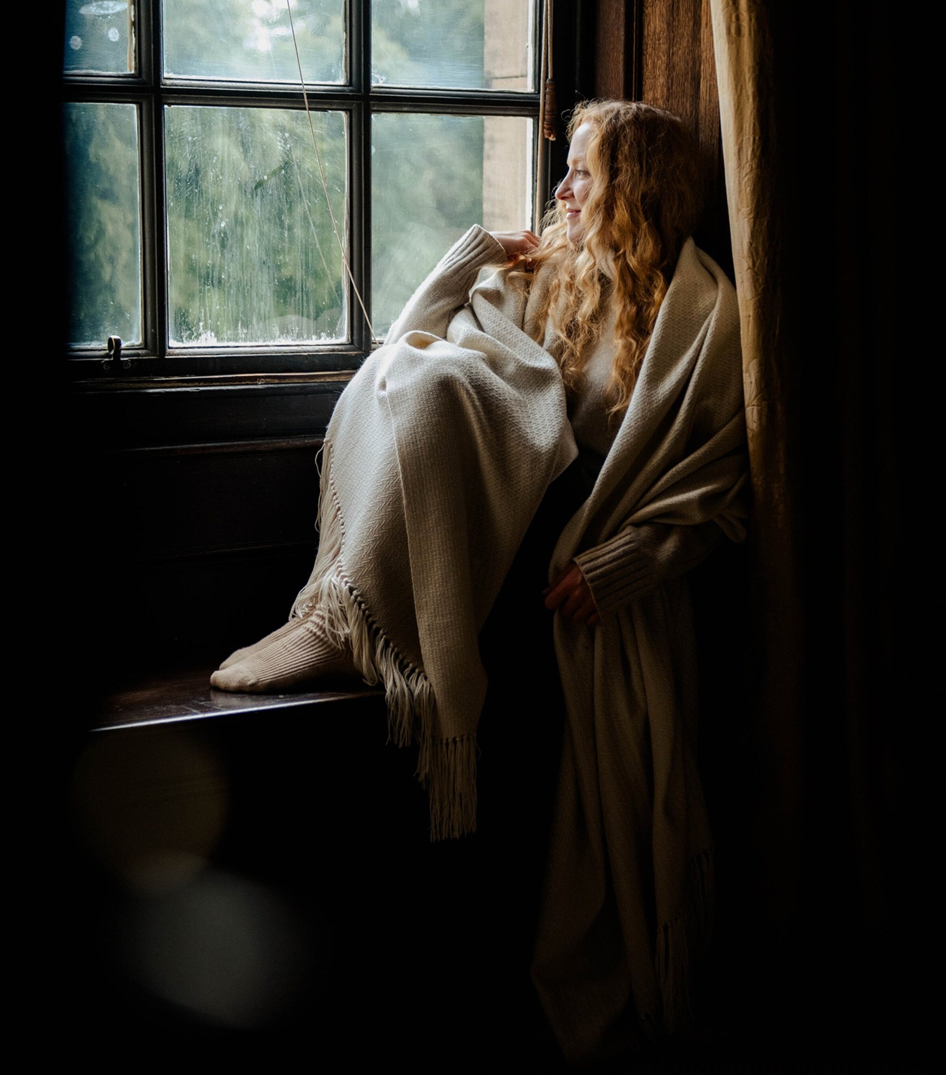 Araminta Campbell Alpaca-Blend Woodland Inkcap Throw (150cm x 230cm)