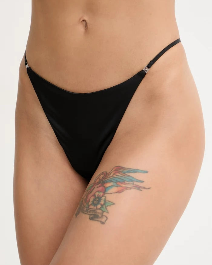 Calvin Klein Underwear kadın ip külot