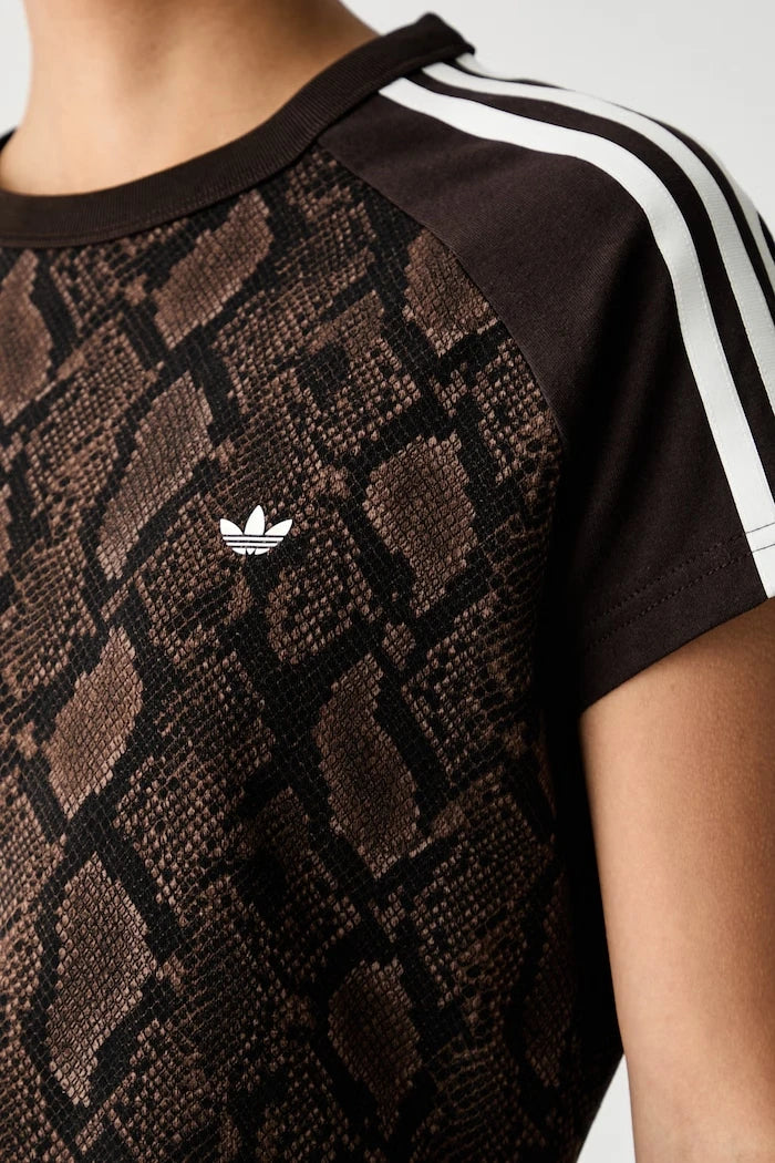 adidas Originals kadın pamuklu elastanlı Cali tişört
