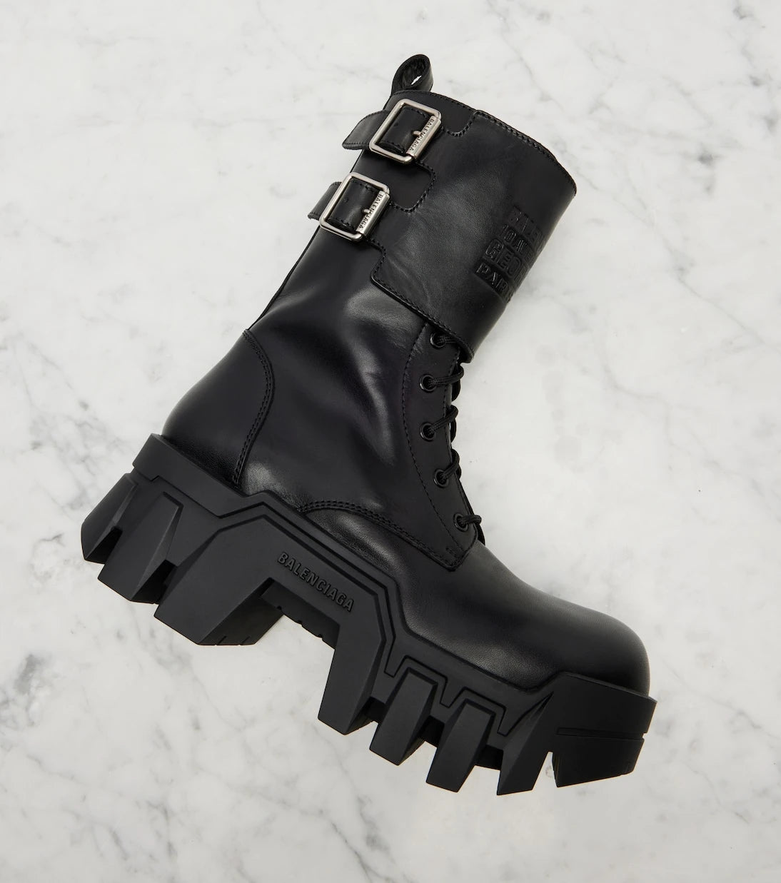 Balenciaga - حذاء قتال Bulldozer 25 من الجلد بكعب مسطح