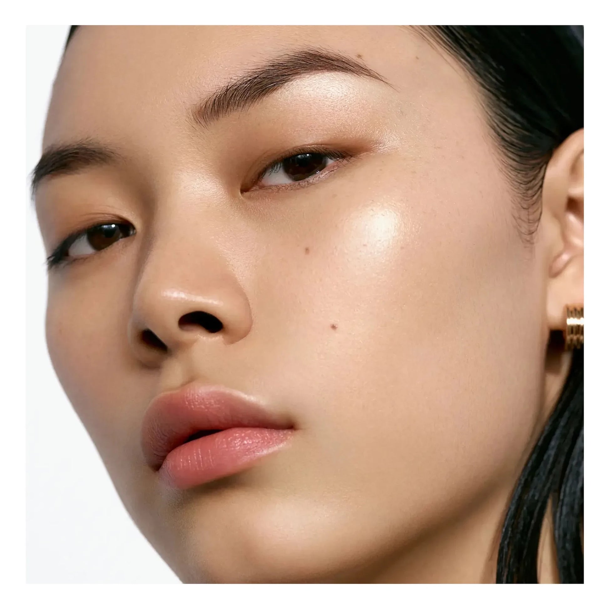 Rose Inc - Solar Radiance moisturizing cream illuminator | Brilliant