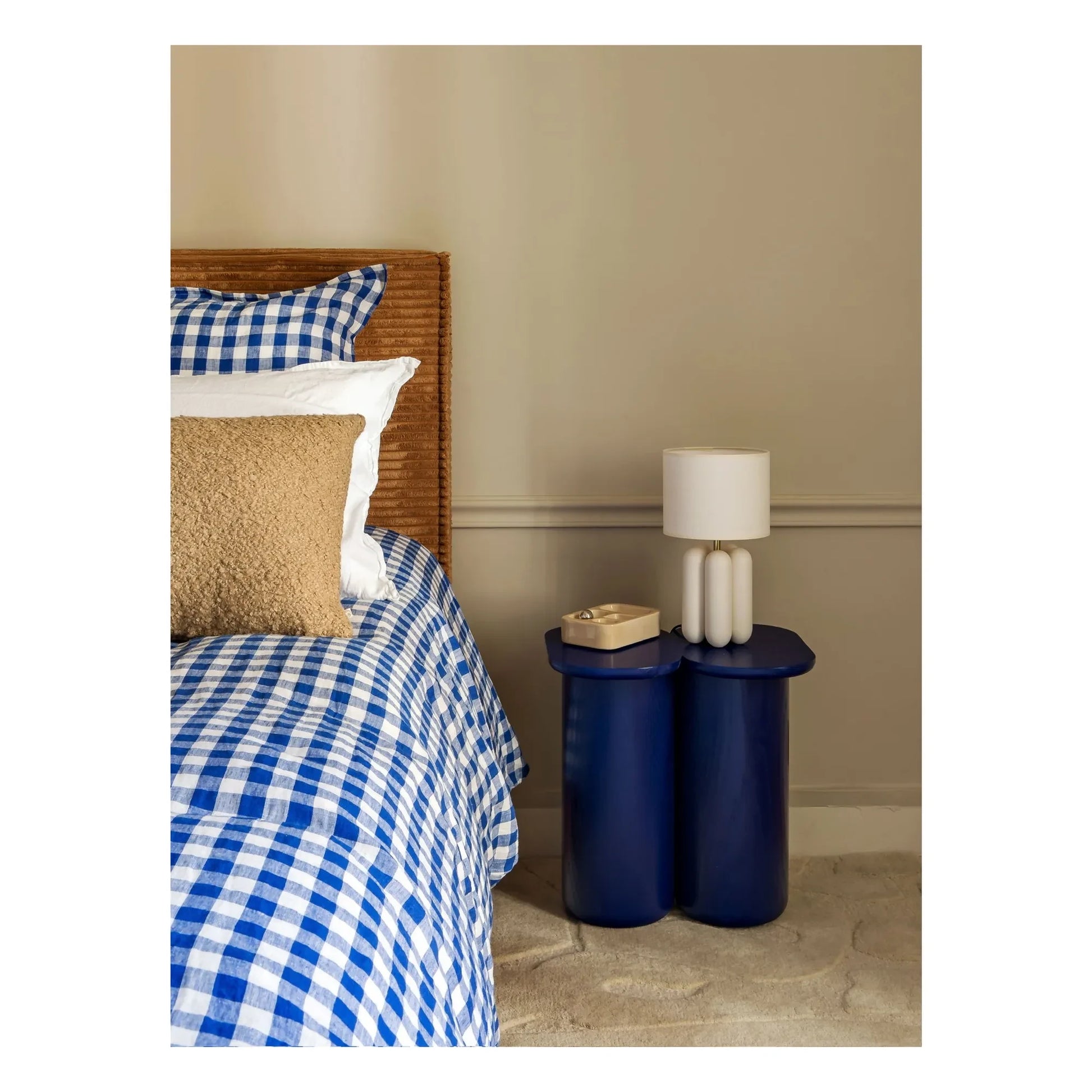 Cosin - Charlotte table lamp | Cream