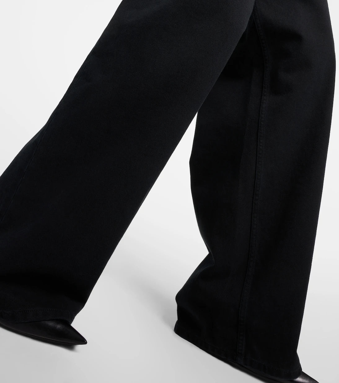 Balenciaga - جينز واسع الساق بخصر متوسط الارتفاع