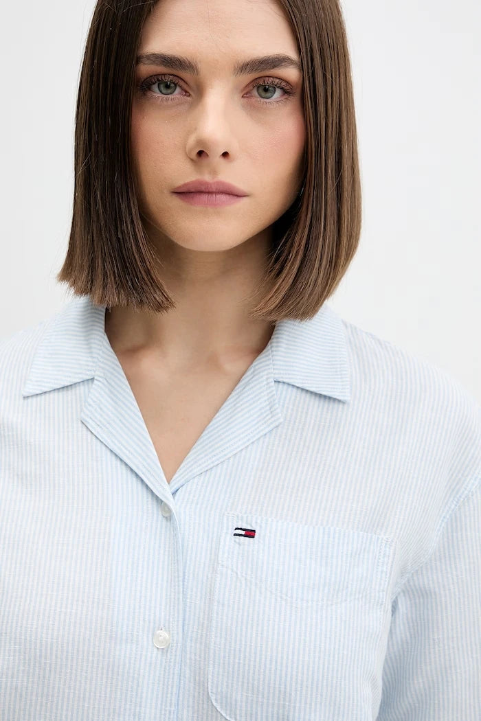 Tommy Jeans kadın keten gömlek