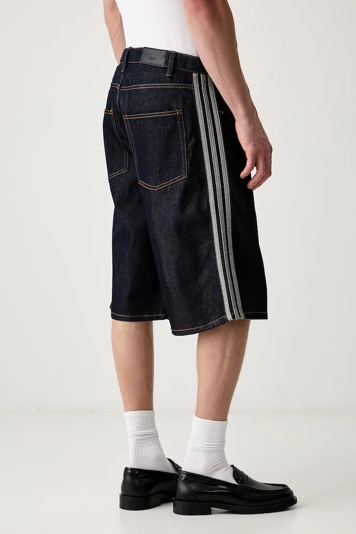 adidas Originals Firebird Erkek Denim Bermuda Şort