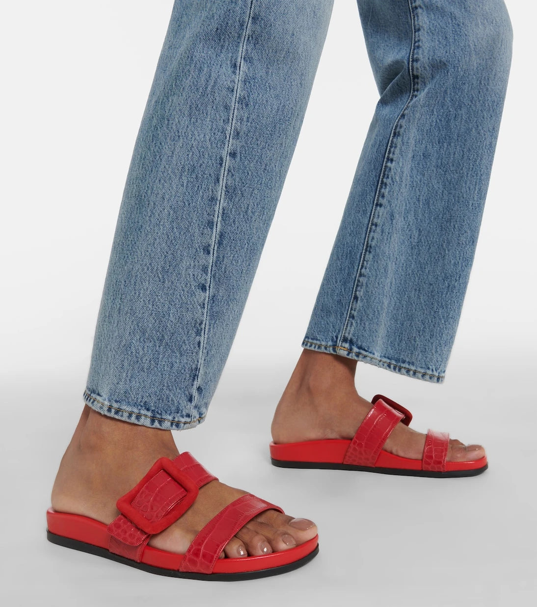 Manolo Blahnik - Mayfu croc-effect leather sandals