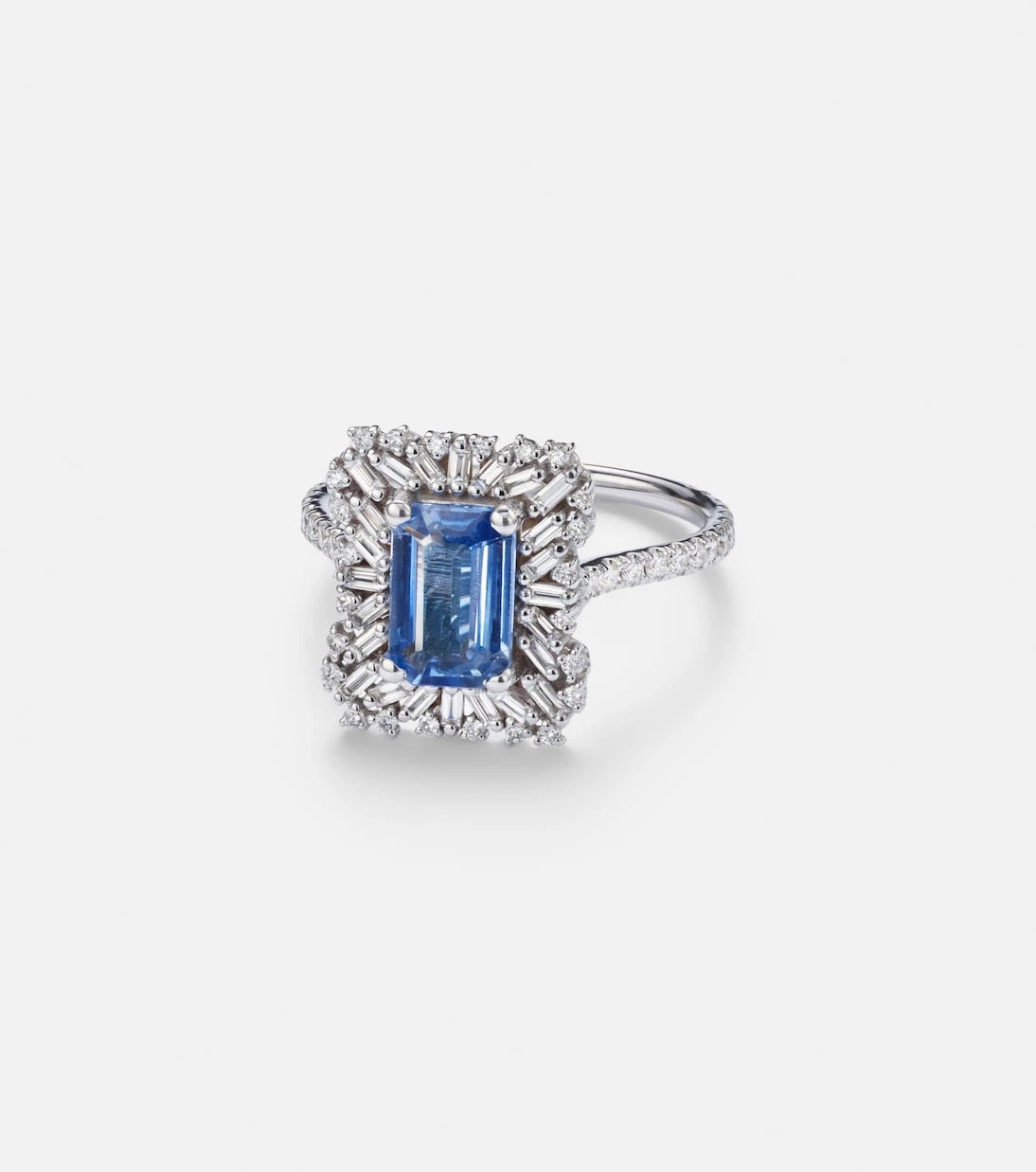 Suzanne Kalan - 18kt white gold ring with sapphires and diamonds