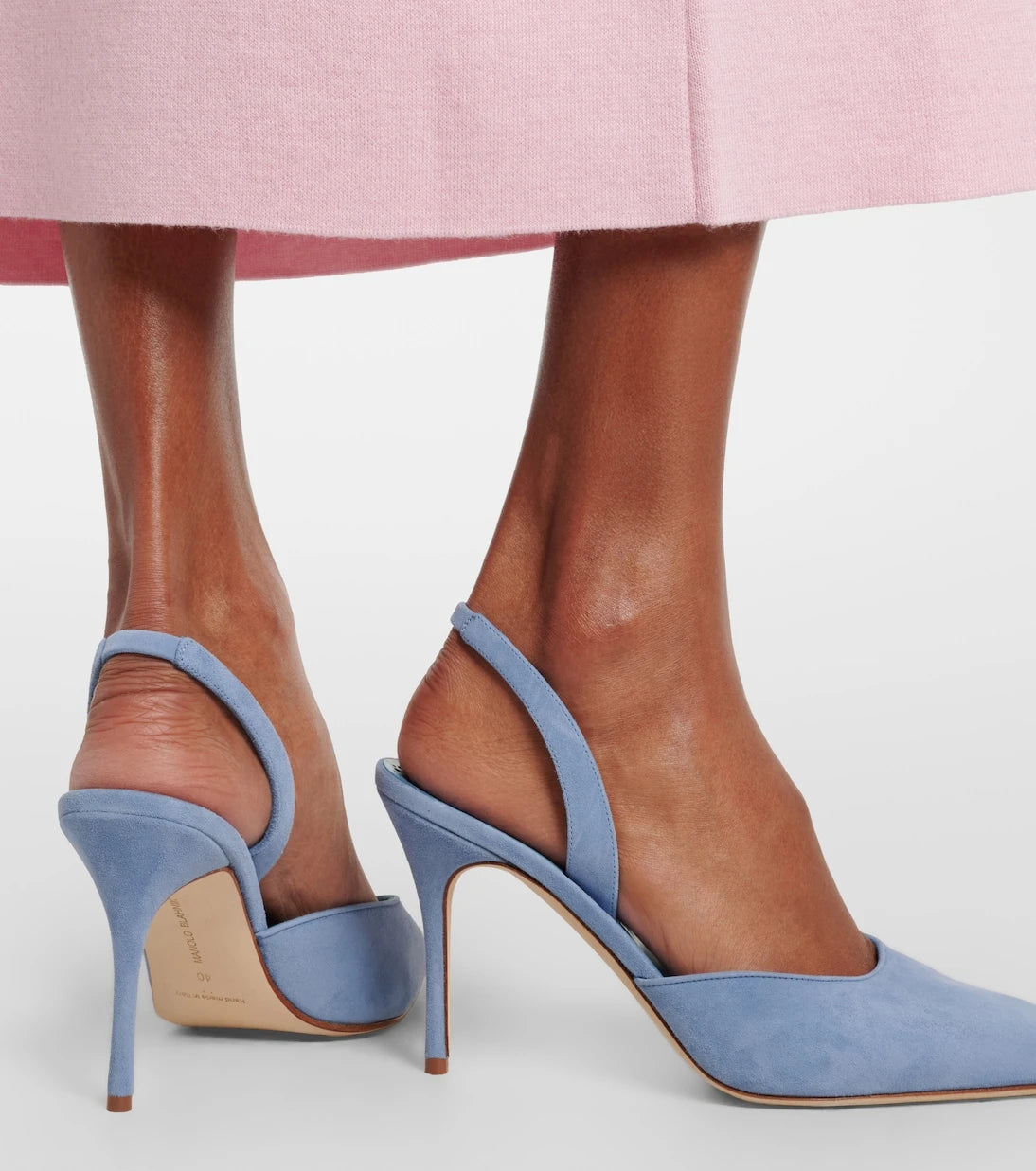 Manolo Blahnik - Borelapla suede slingback pumps