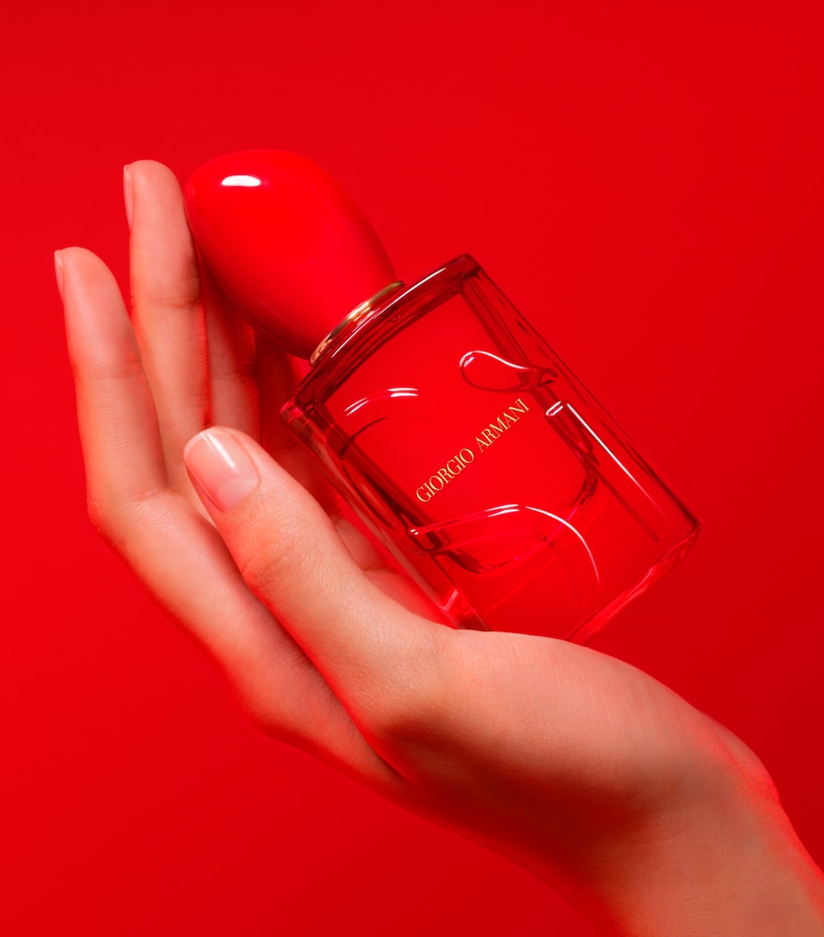 Si Passione Red Musk Eau de Parfum (30ml)