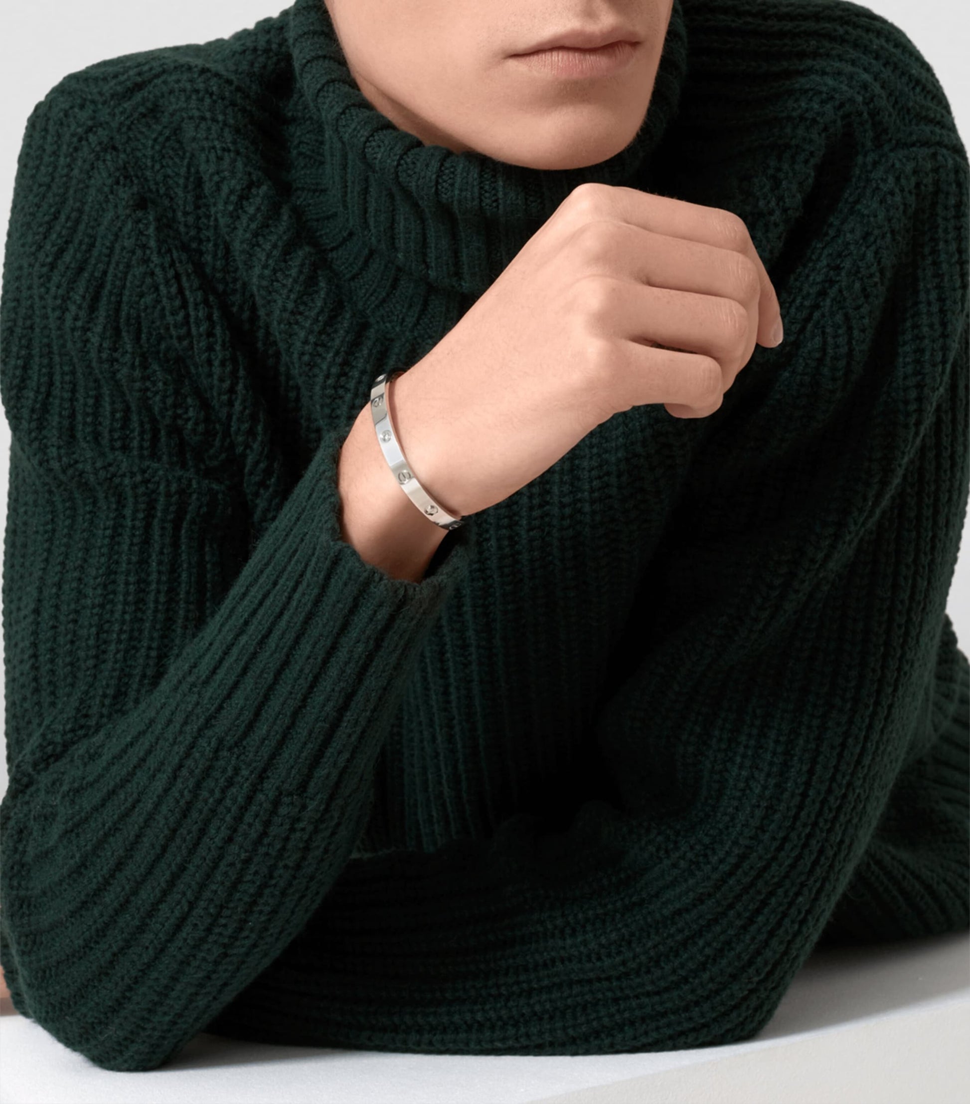 LOVE Classic White Gold 4-Diamond Bracelet