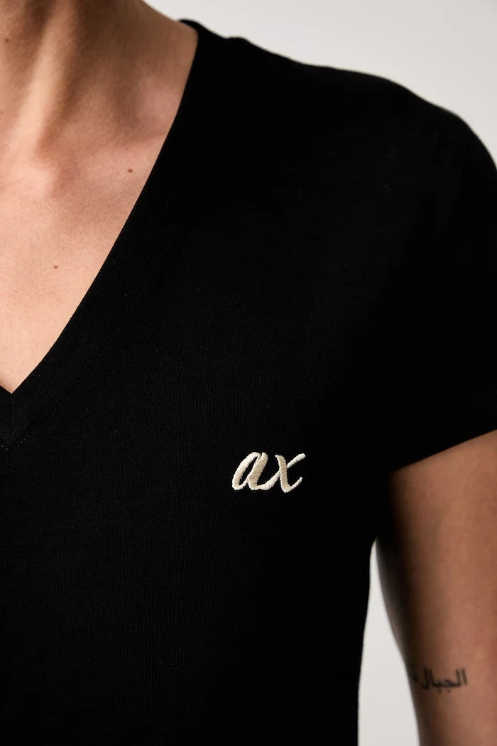 Armani Exchange pamuk ve elastanlı kadın tişört