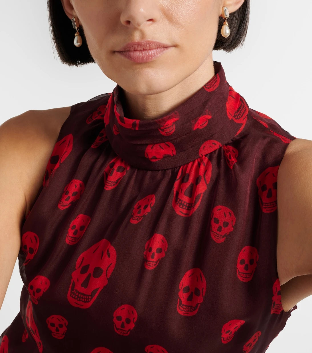 McQueen - Skull embellished drop earrings