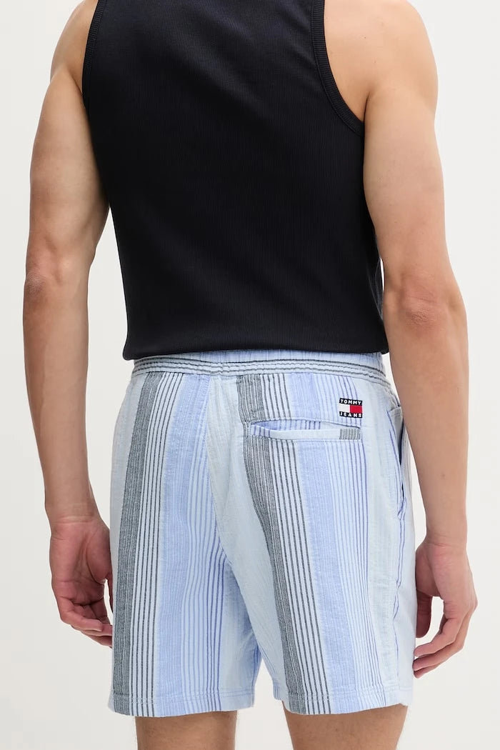 Tommy Jeans къс панталон мъжки от памук