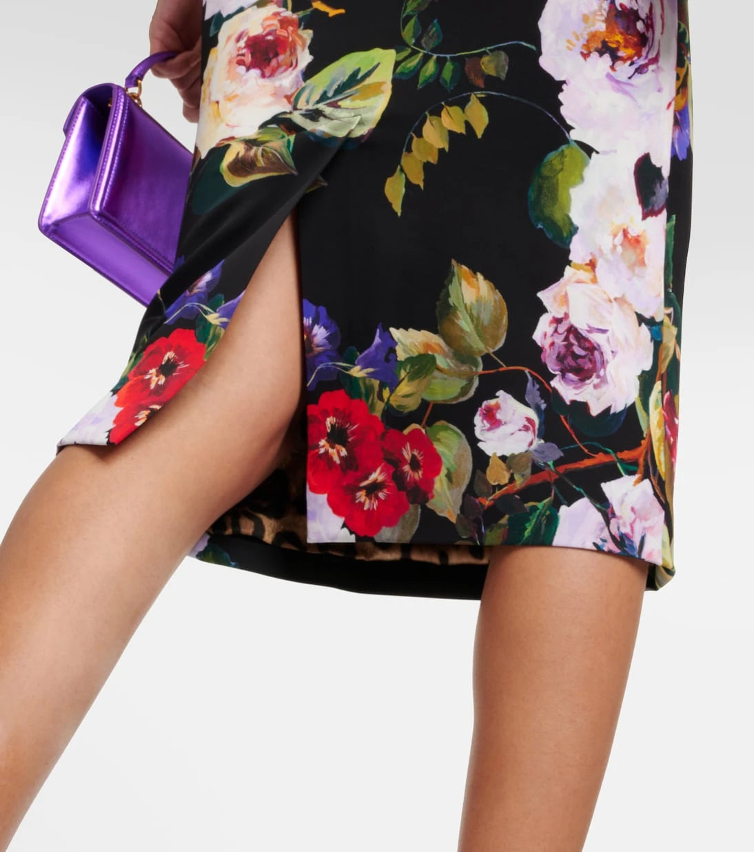 Dolce&Gabbana - تنورة ميدي شارموز مزينة بطبعة حديقة الورود