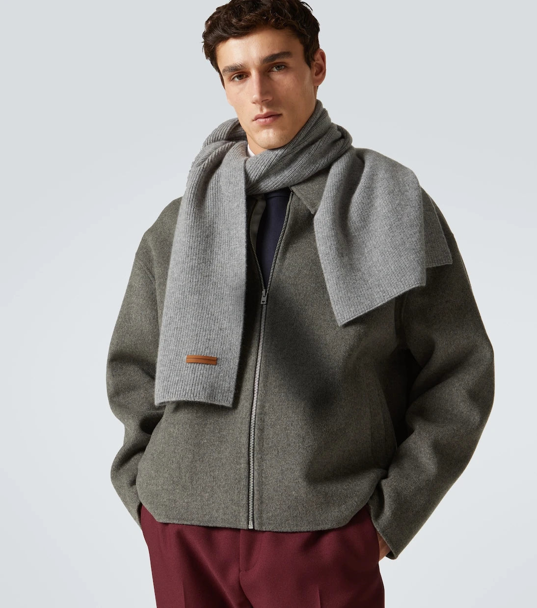Zegna - وشاح كشمير محبوك مضلع