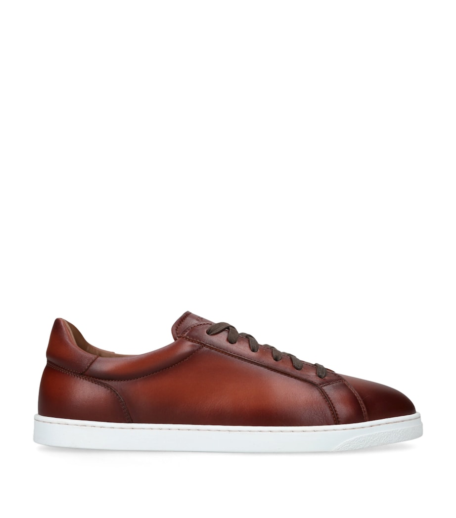 Magnanni Leather Low-Top Sneakers