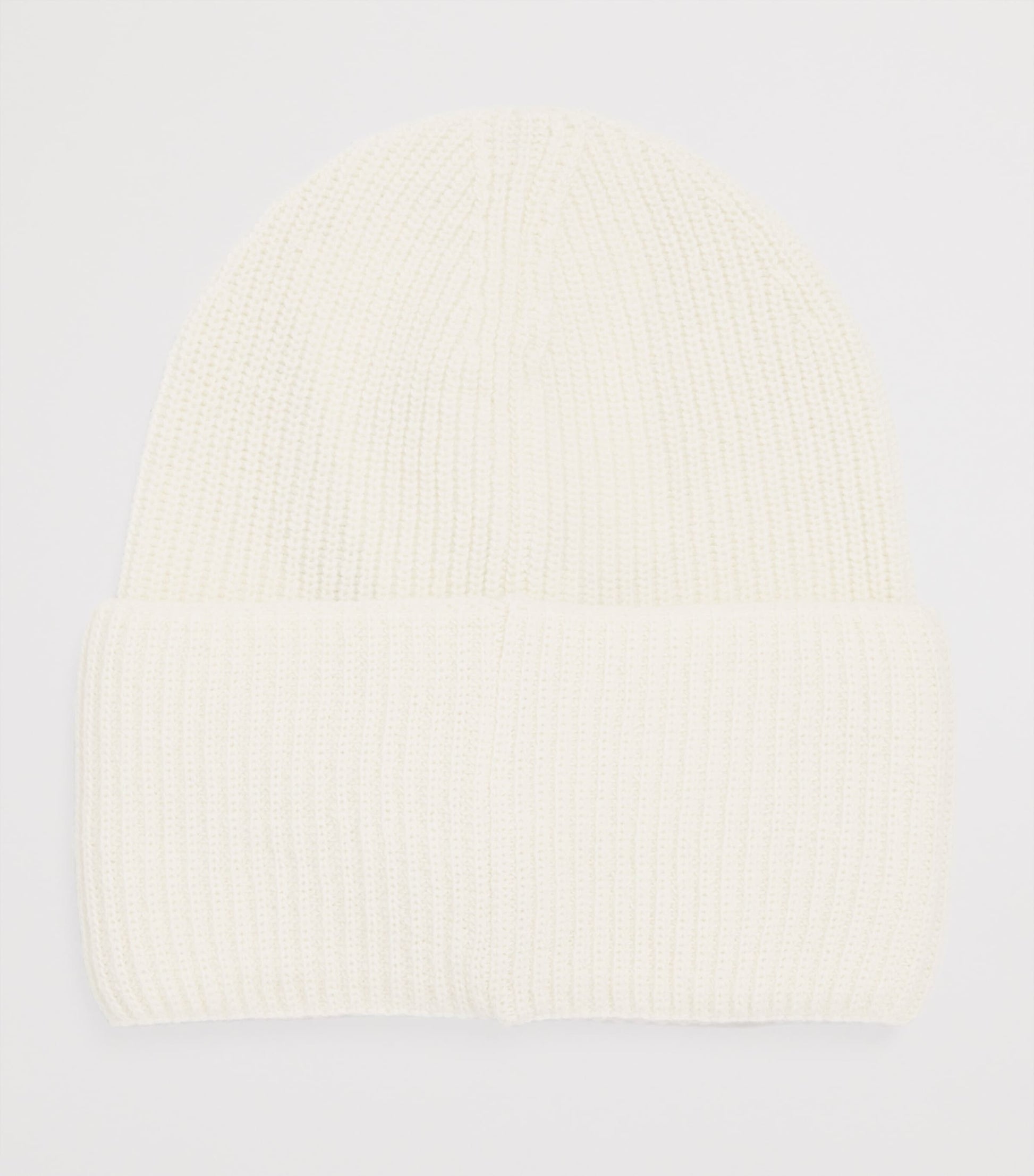 White Virgin Wool Ribbed Beanie