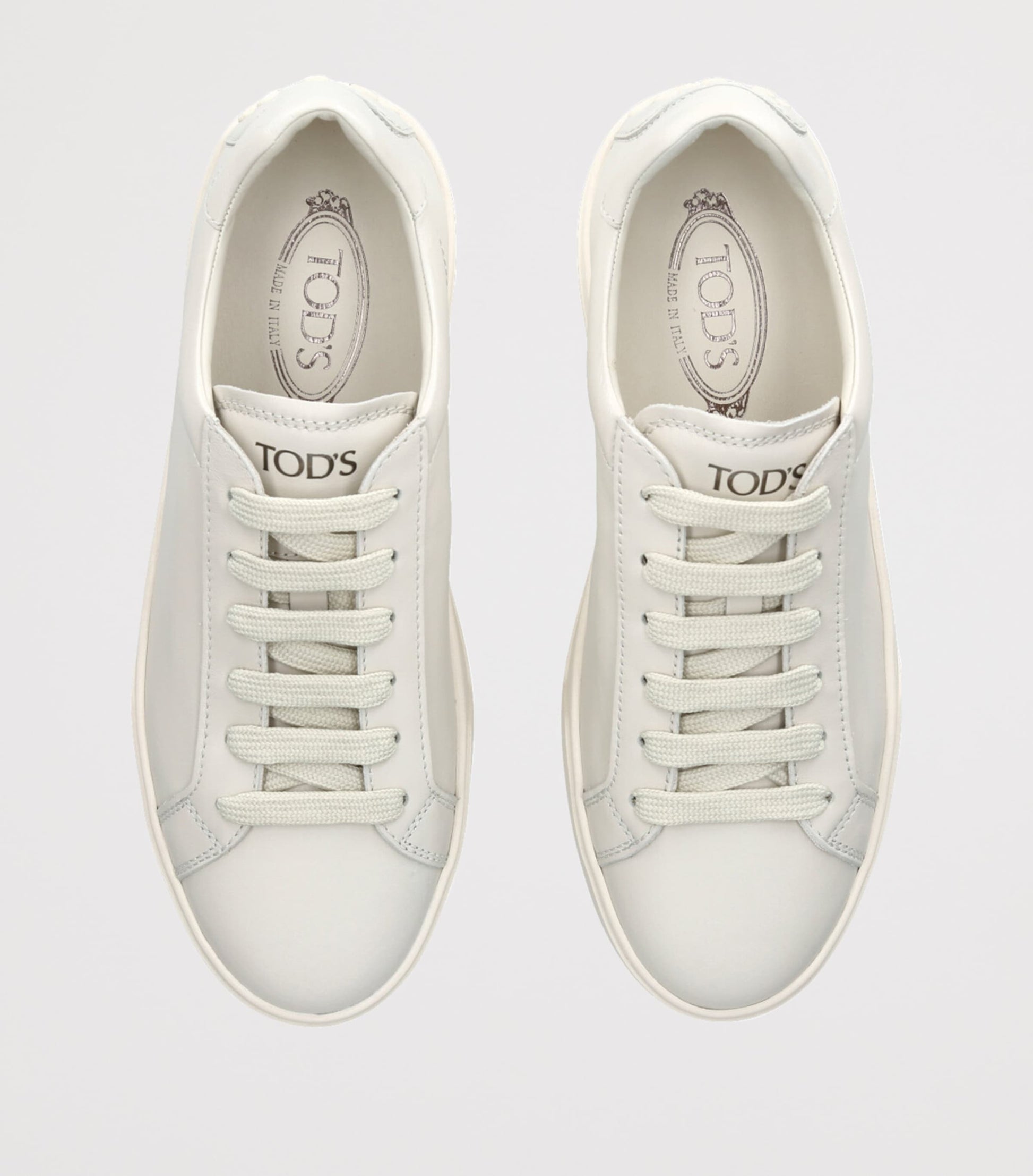 Leather Allacciata Cassetta Sneakers