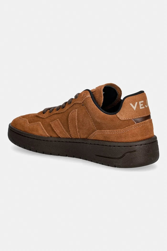 Veja V-90 SUEDE маратонки дамски от велур