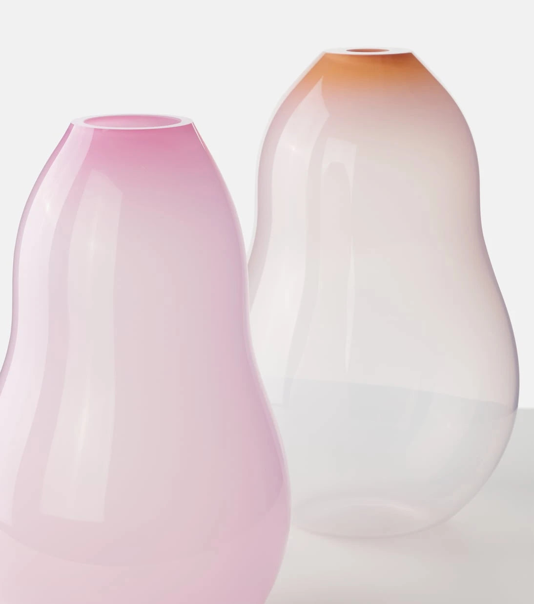 Alexa Lixfeld - Spin glass vase