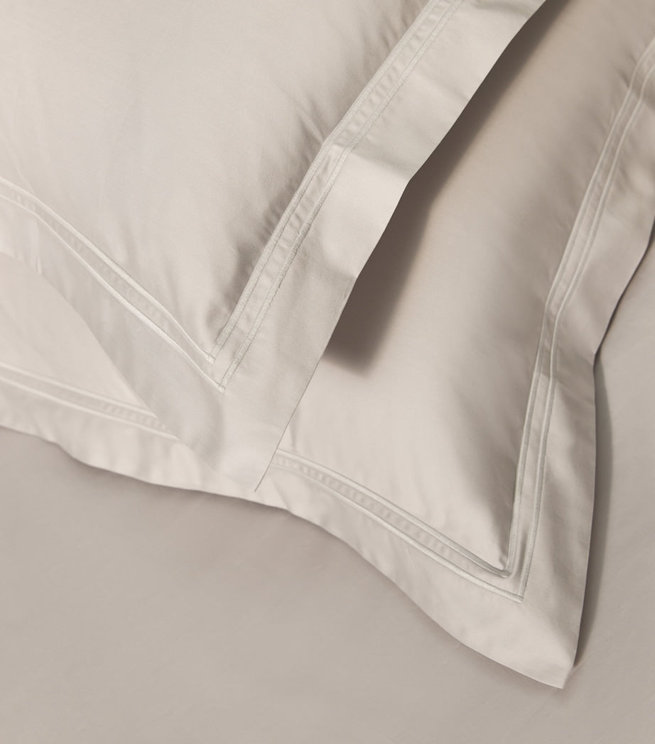 Brompton II Emperor Fitted Sheet (215cm x 215cm)