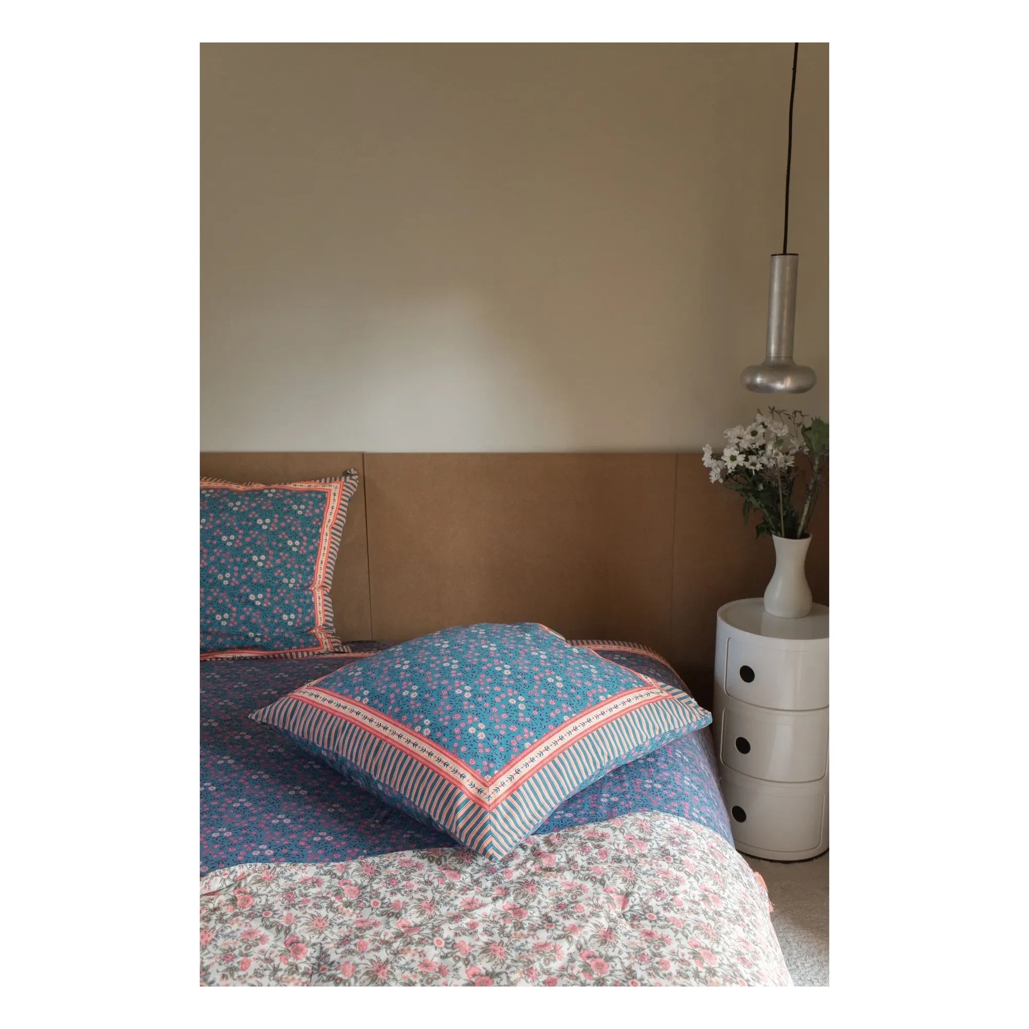 Louise Misha - Valerie pillowcase in organic cotton | Blue