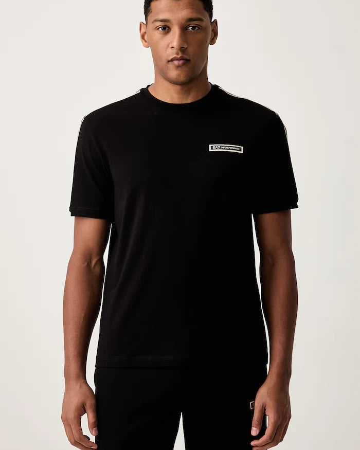 EA7 Emporio Armani erkek pamuk ve elastan tişört