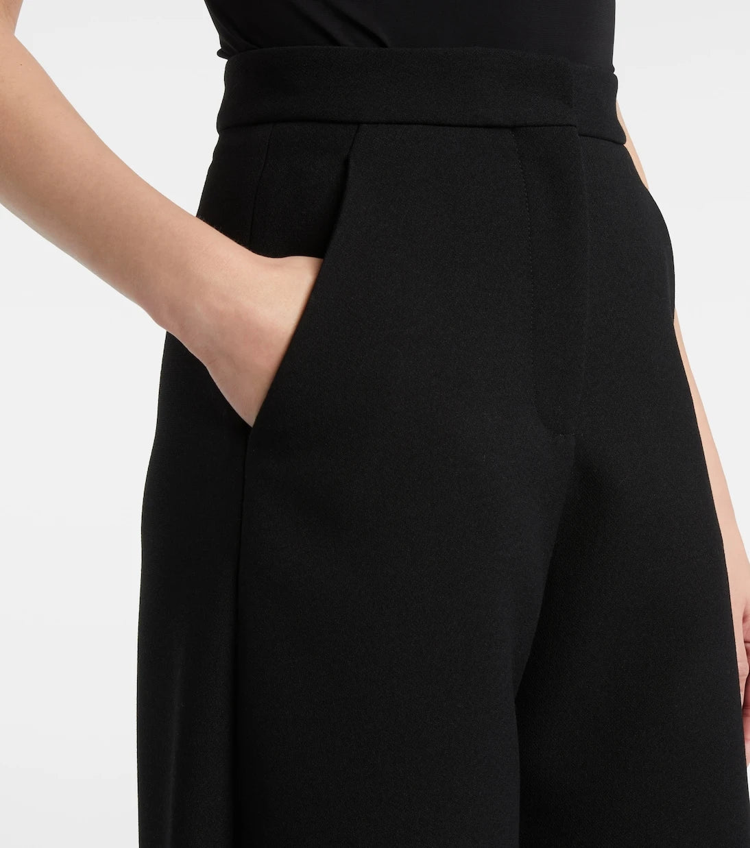 Alaïa - Wool-blend barrel-leg pants