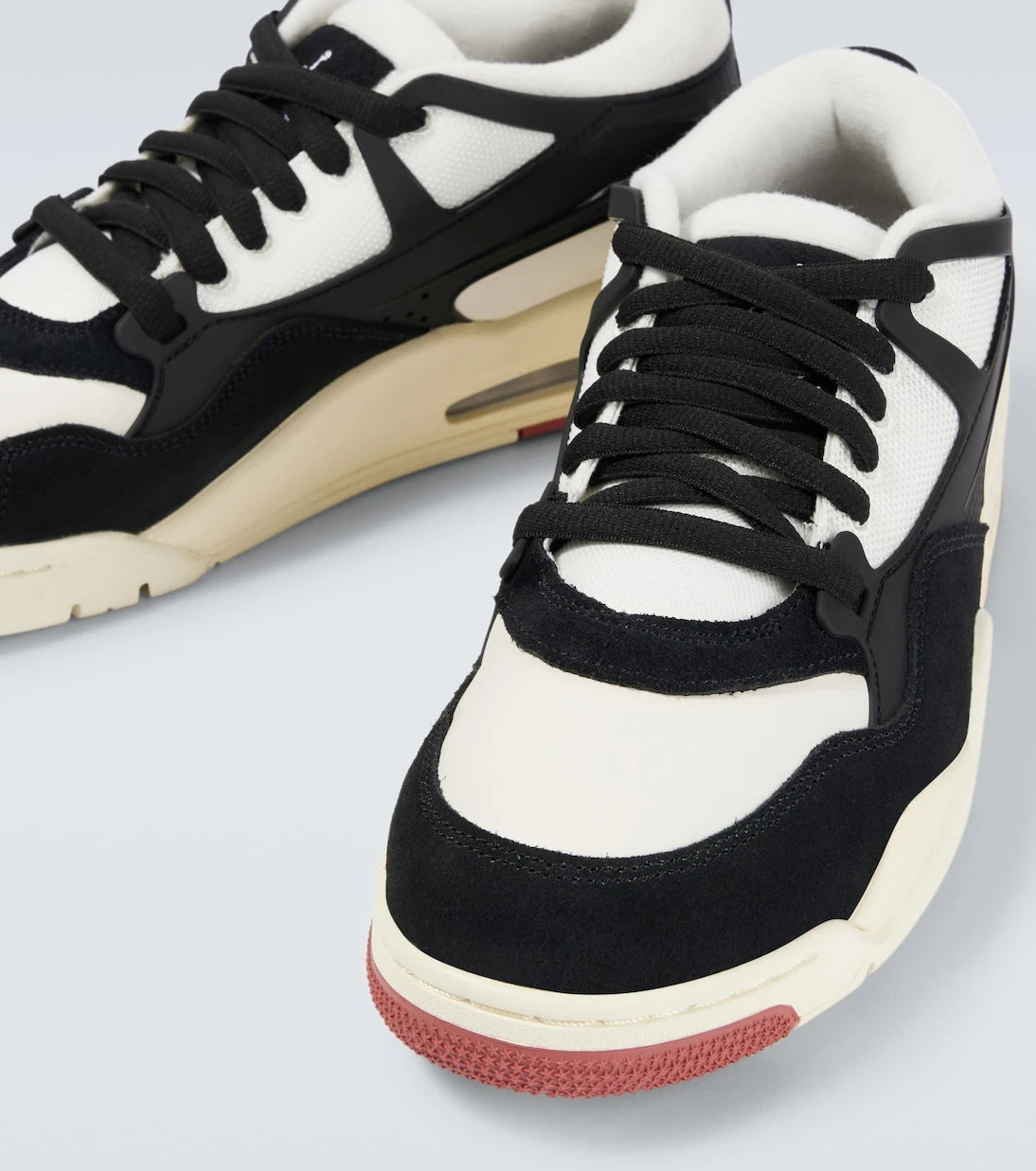 نايكي - حذاء رياضي Air Jordan 4 RM من الجلد