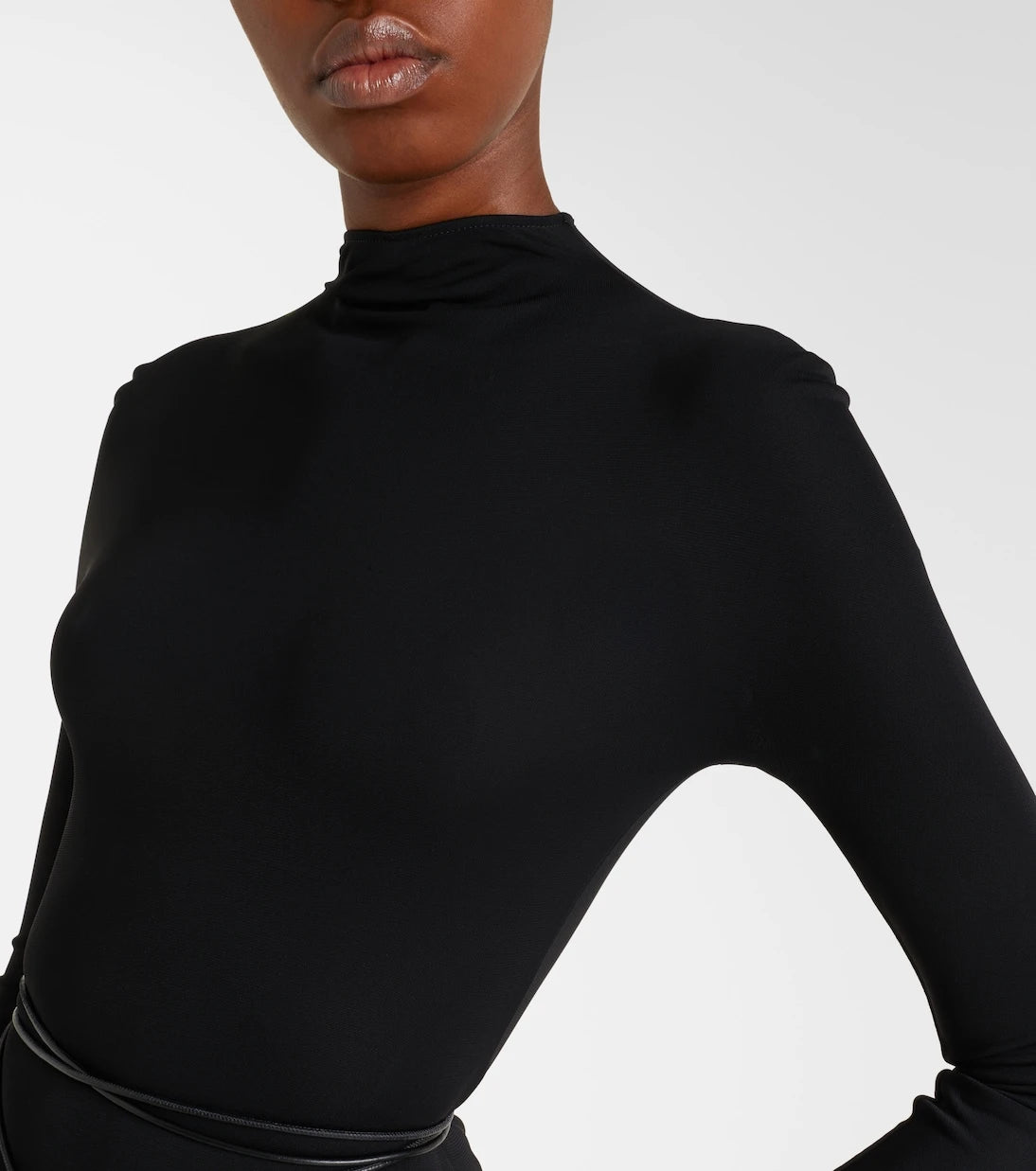 Alaïa - فستان جيرسيه متوسط الطول