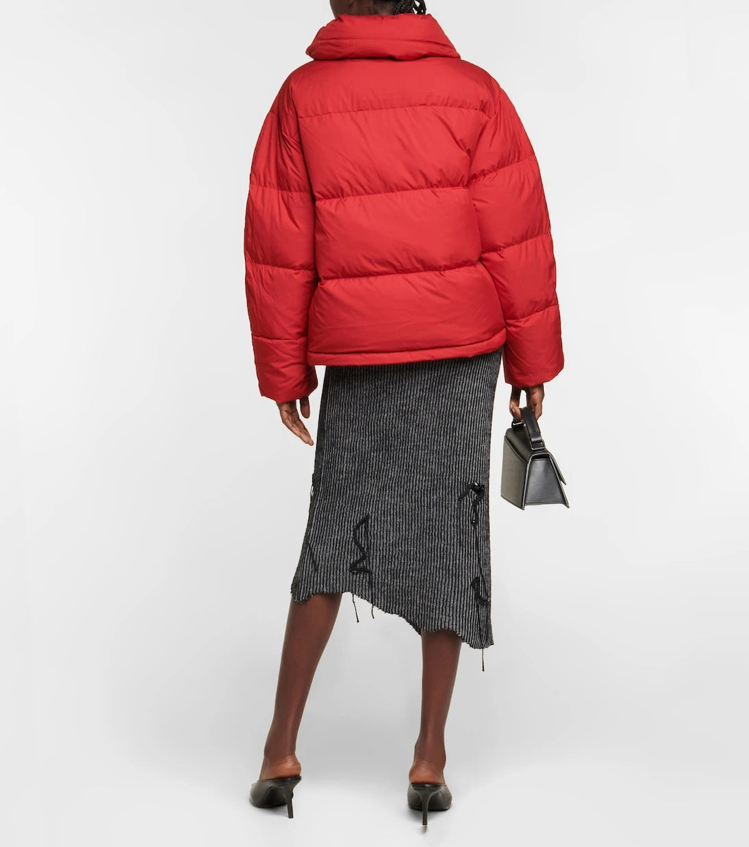 Acne Studios - سترة المنتفخة بشعار العلامة التجارية