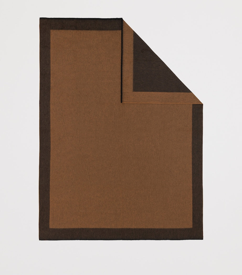 Cashmere Arran Border Throw (150cm x 200cm)