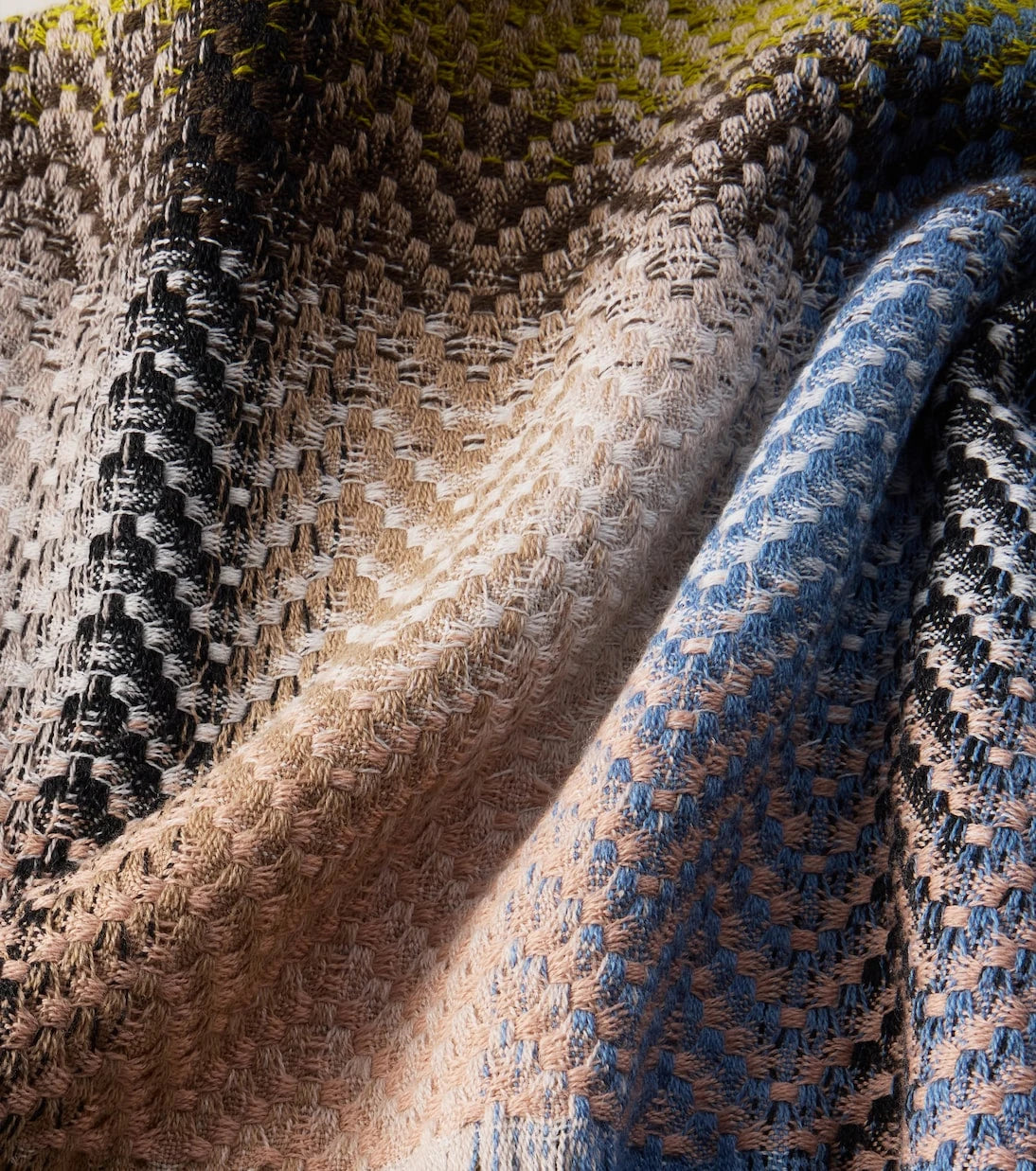 Missoni - Zig Zag wool-blend throw