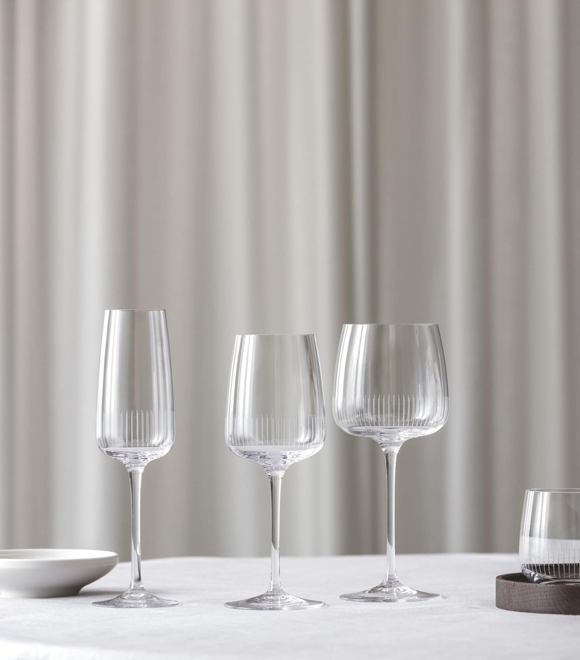 Set of 4 Crystal Afina White Wine Glasses (125ml)